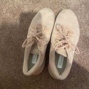 barley worn flex supreme tr6 pink nikes